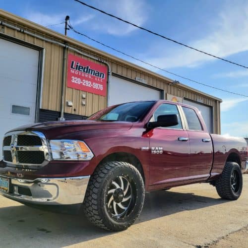 2017 Ram 1500 SLT Front Drivers Side View