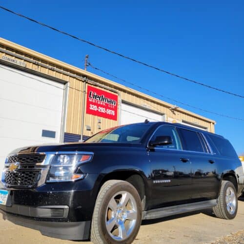2015 Chevrolet Suburban LT Front Drivers Side View