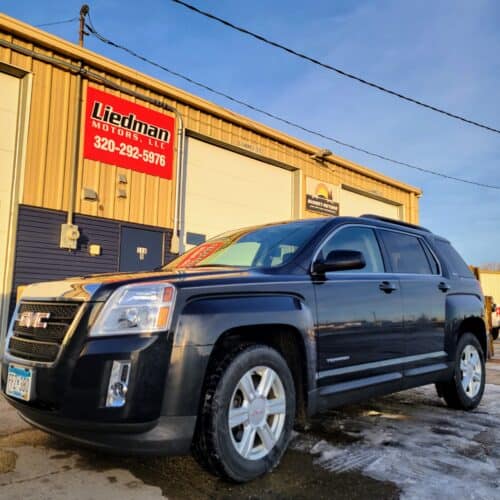 2015 GMC Terrain SLE Front Drivers Side View